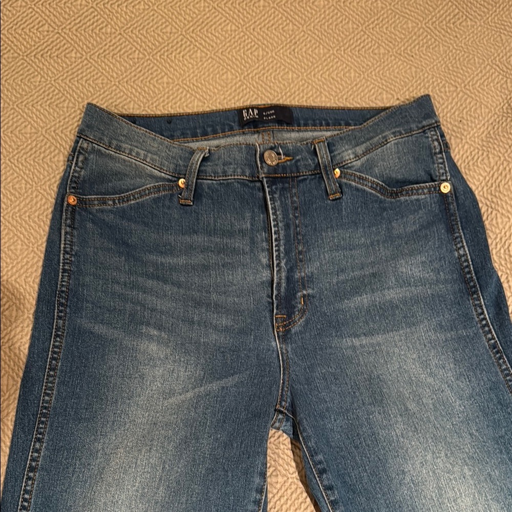GAP Blue Flare Leg Jeans with Medium Wash